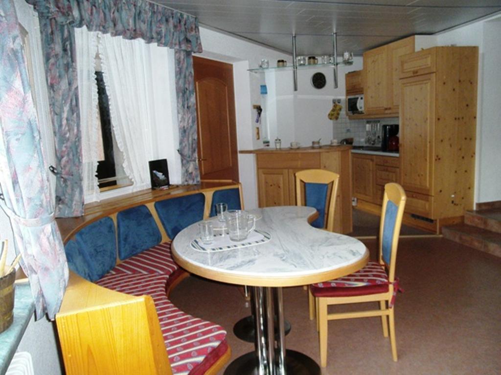 Haus Cornelia Appartement Mallnitz Kamer foto